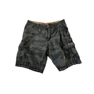 Unionbay Mens Gray Camo Cargo Shorts Size 32 Y2K Utility Skate Distressed